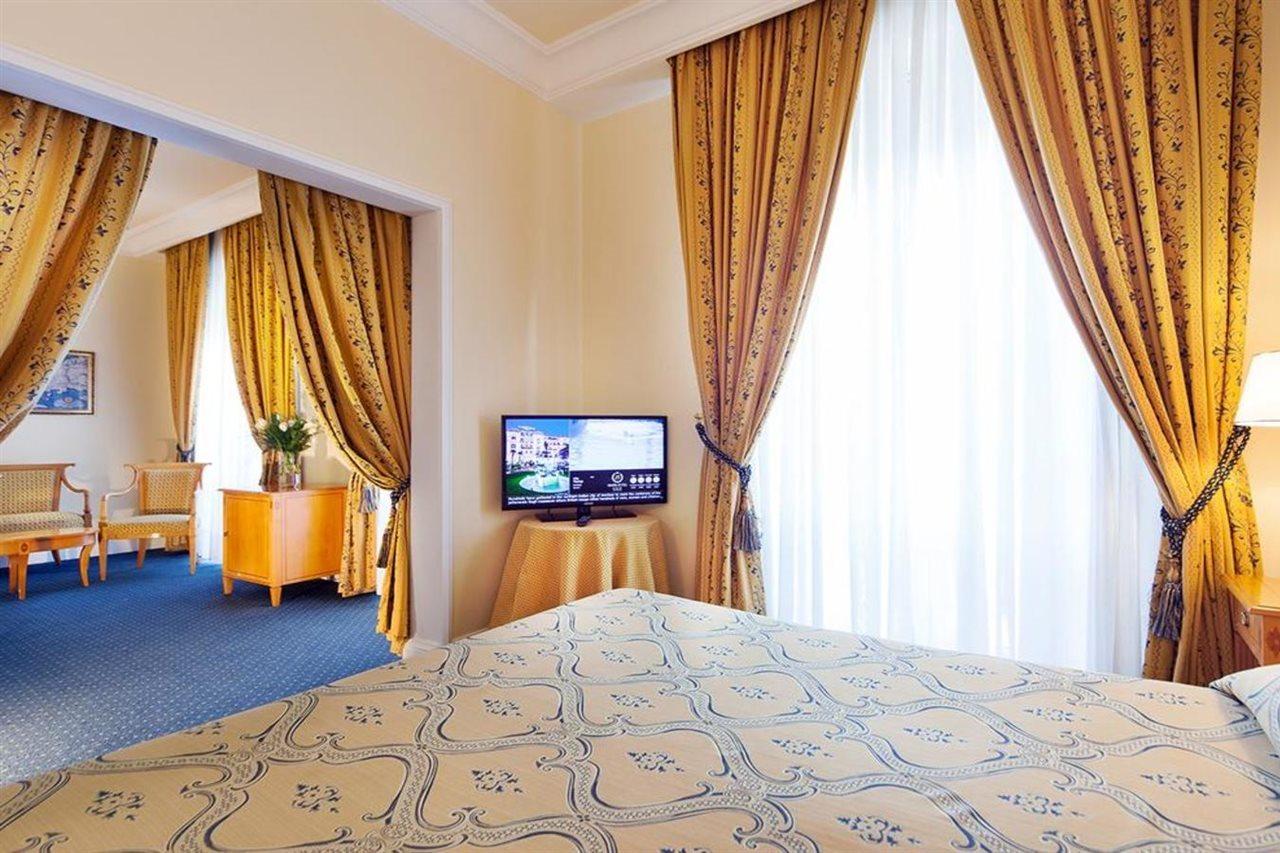 Residenza Parco Fellini Rimini Exterior foto