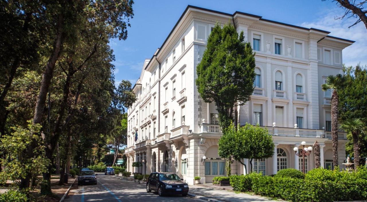 Residenza Parco Fellini Rimini Exterior foto