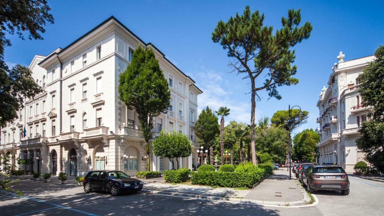 Residenza Parco Fellini Rimini Exterior foto